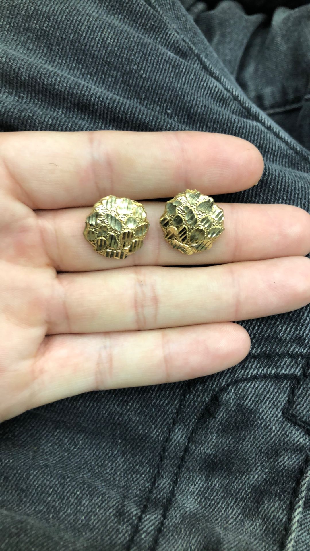10k Gold Circle Nugget Ear Rings