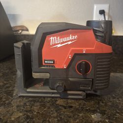 Milwaukee Laser
