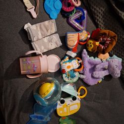  Baby Toys And Asseceriess 