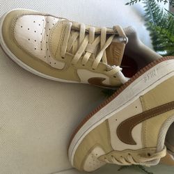 Nike Air Force 