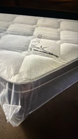 Brand new pillow top queen size mattress