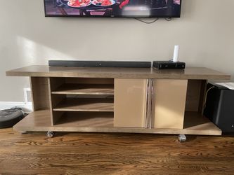 TV stand 
