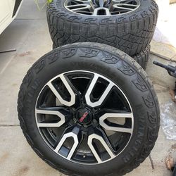 GMC AT4 Rims And Tires 