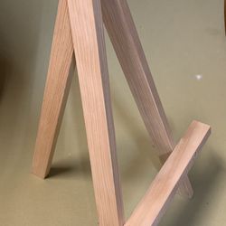 Easel, folding table top.