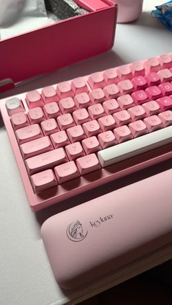 Pink 75% keyboard