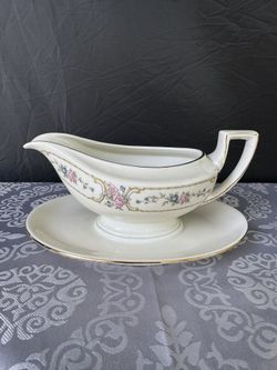 Johann Haviland: “PRIMROSE”, Gravy Boat, Bavaria, Germany, VINTAGE