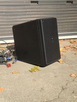 JBL SB210 professional subwoofer