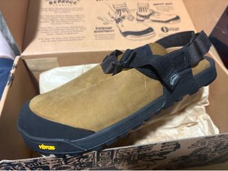 Bedrock mountain clog
