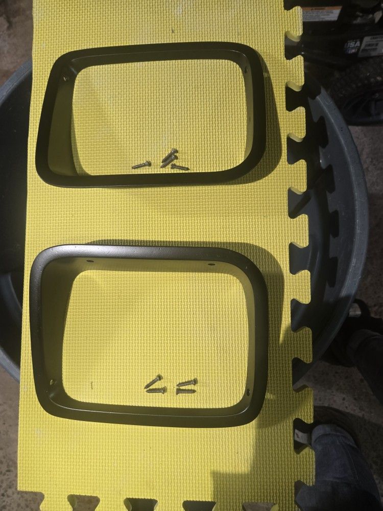 Jeep Wrangler YJ Headlight Trim Set