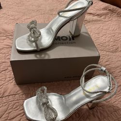 AMOJI Silver Rhinestone Bow Heels – Women’s Size 37 (US 6–6.5) Dress Sandals