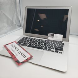 Apple MacBook Air 13in 2017 (Core i5/ 8GB/ 128GB)- $1 Down Today - NO CREDIT Needed