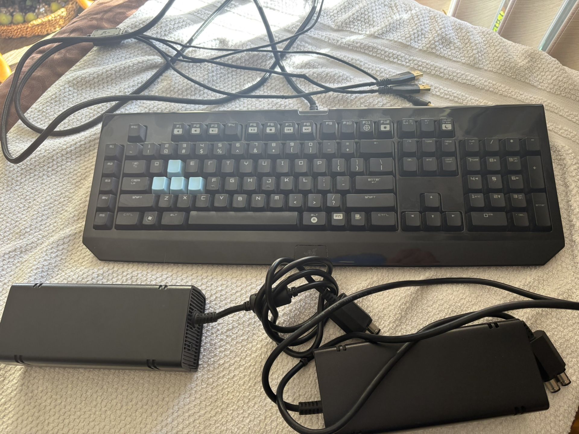 Gaming Keyboard w/ Attachments