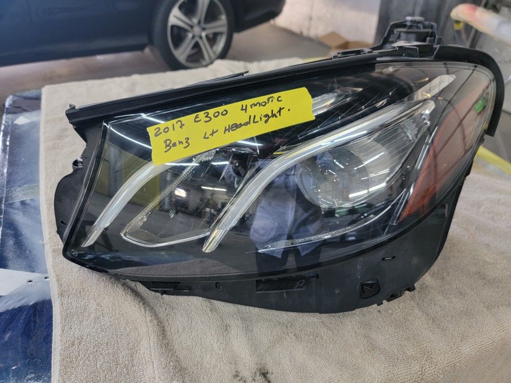 2017 E300 Benz Left Headlight