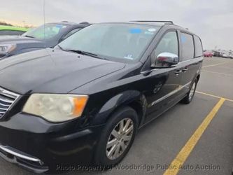 2011 Chrysler Town & Country