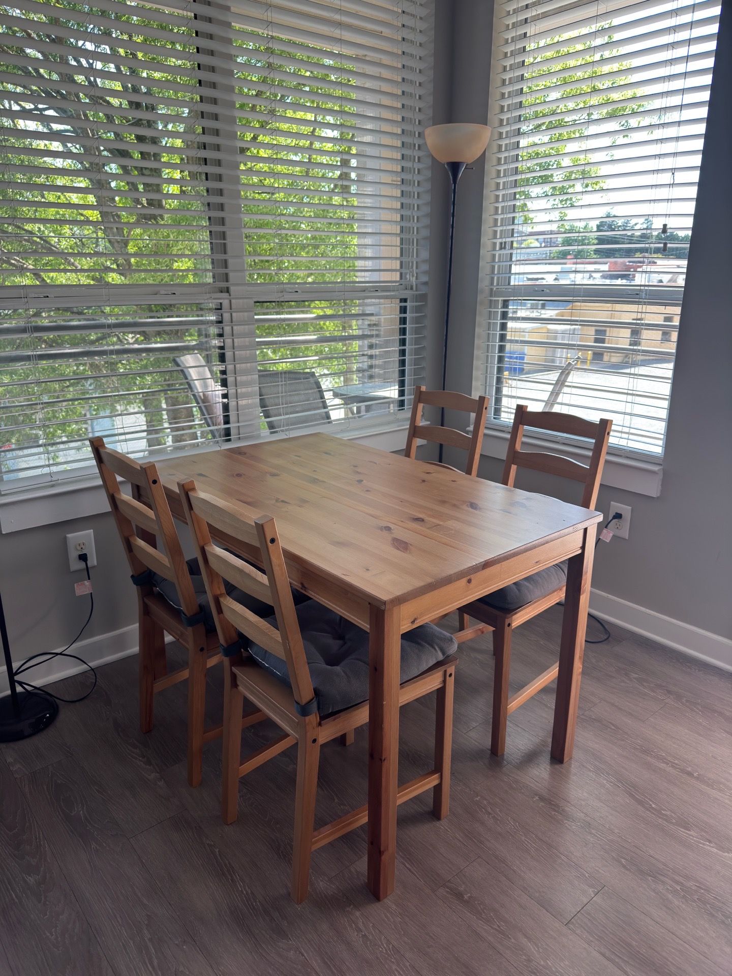 Dining Table and chairs