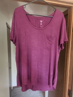 dip Women's purple t-shirt with pocket