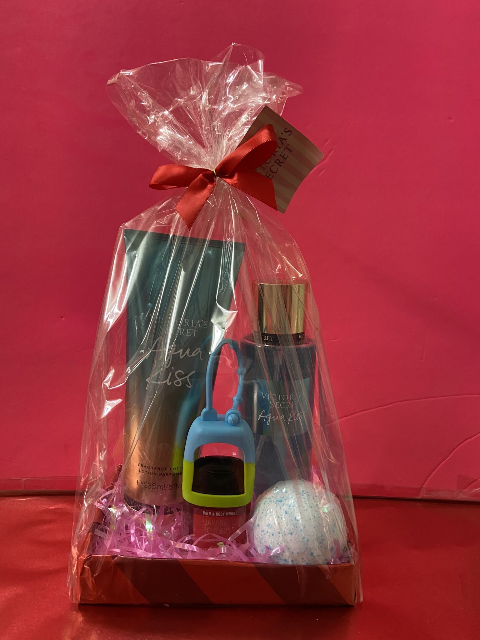 Victoria Secret Aqua Kiss Gift Set 