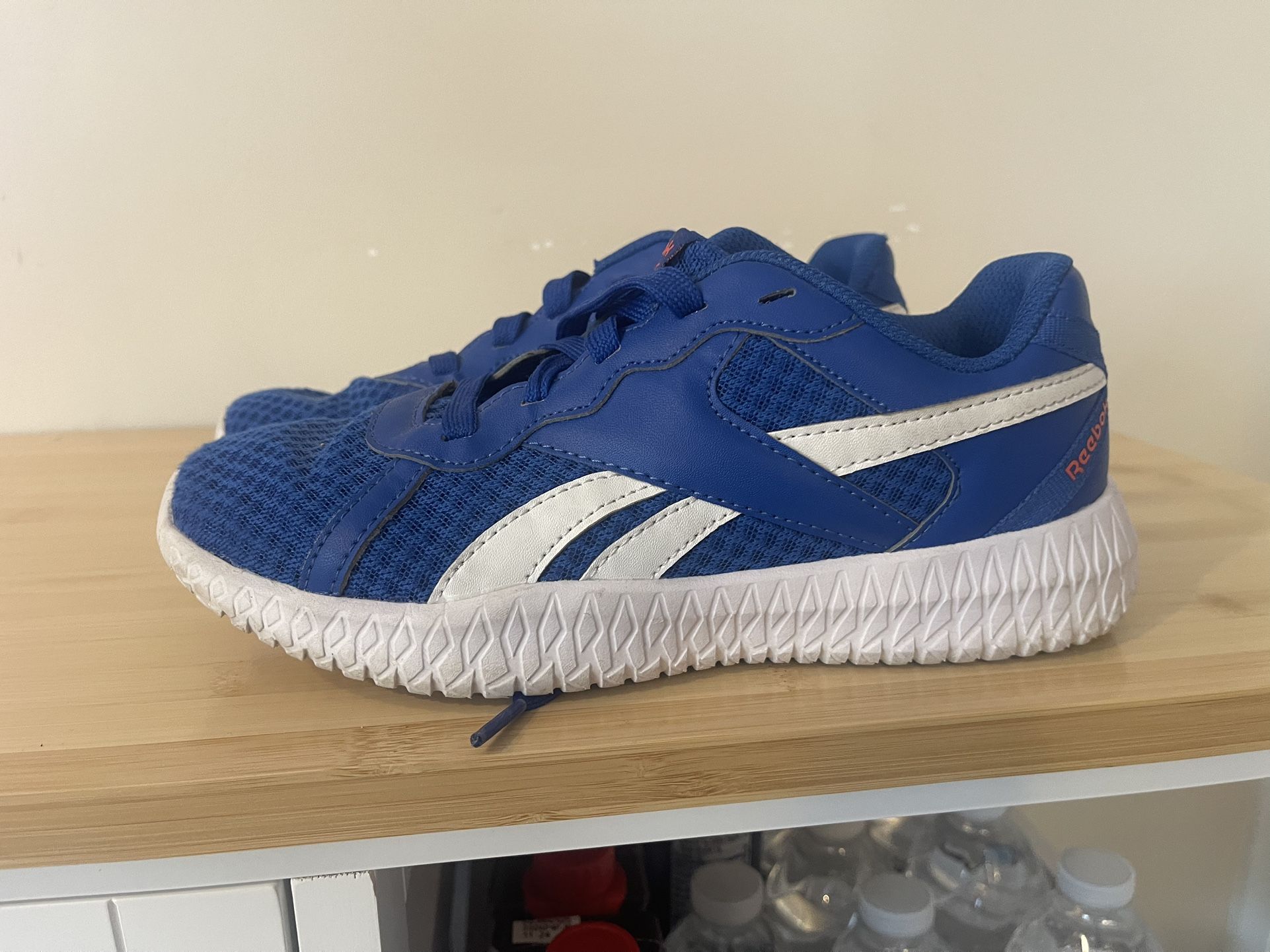 Reebok Size 4 Kids
