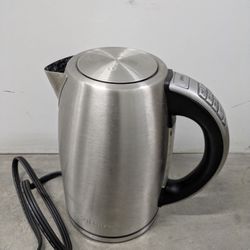 Cuisinart PerfecTemp 1.7-Liter Electric Kettle