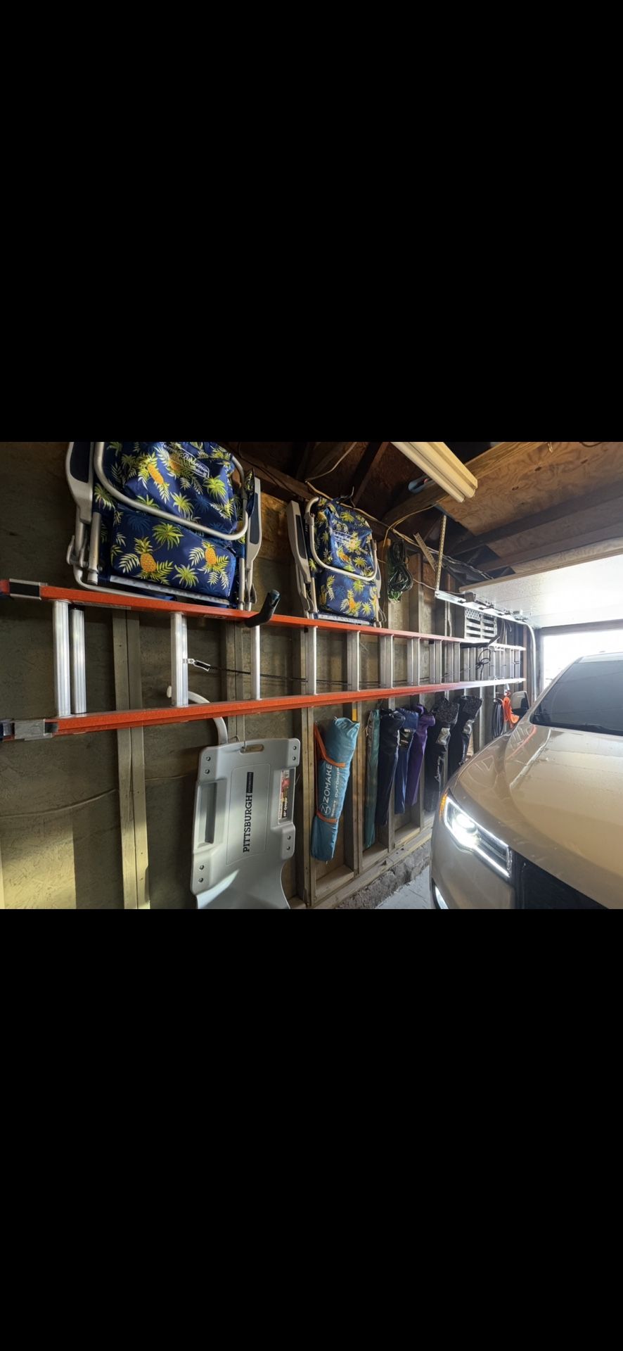 28’ Fiberglass Ladder