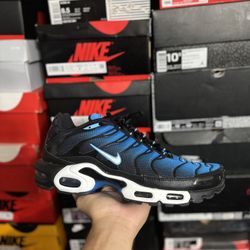 DS Nike Air Max Plus Aquarius Blue size 10.5