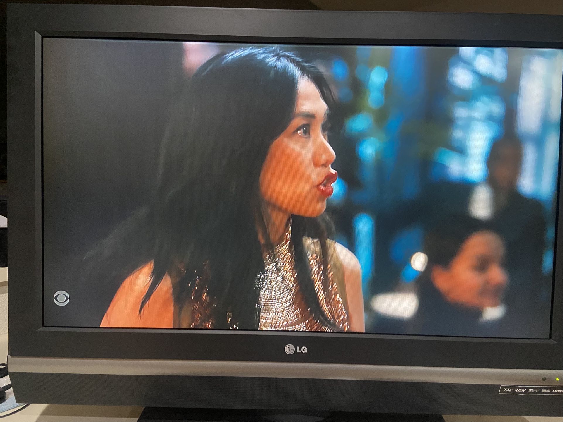 LG 37” LCD TV 