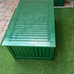 Outdoor Patio Coffee Table - GREEN PAINTED