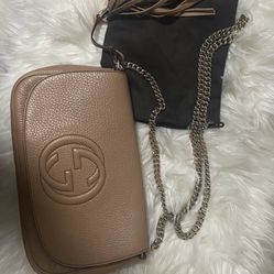 Gucci Beige SOHO Flap Crossbody 