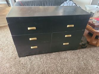 6 Drawer Black & Gold Dresser