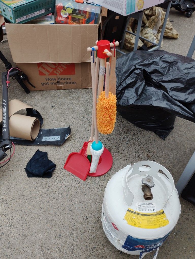 Mini Cleaning Tools For Child Does Pan And Broom Mop Duster And Sweeper All In One Together