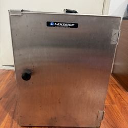 Lakeside 113 Hot Box 