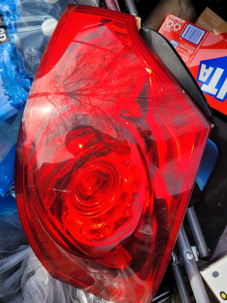 Infiniti G37 Taillights