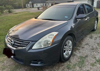 2010 Nissan Altima