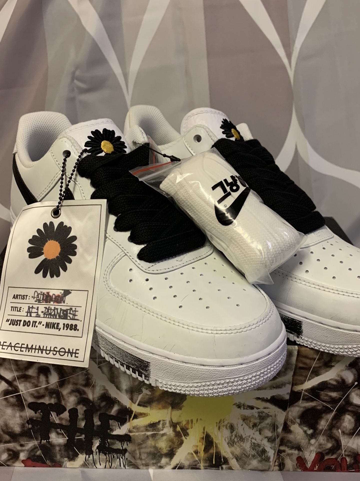 Nike Air Force 1 Low Para- Noise 2.0 Size 10