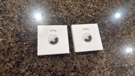 brand new air tags from apple store