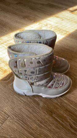 Snow Boots