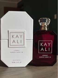 Kayali Burning Cherry