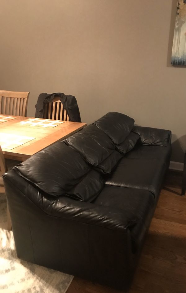 Deals On Leather Sofas