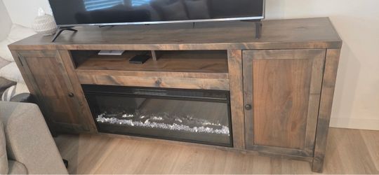 Solid wood electric fireplace