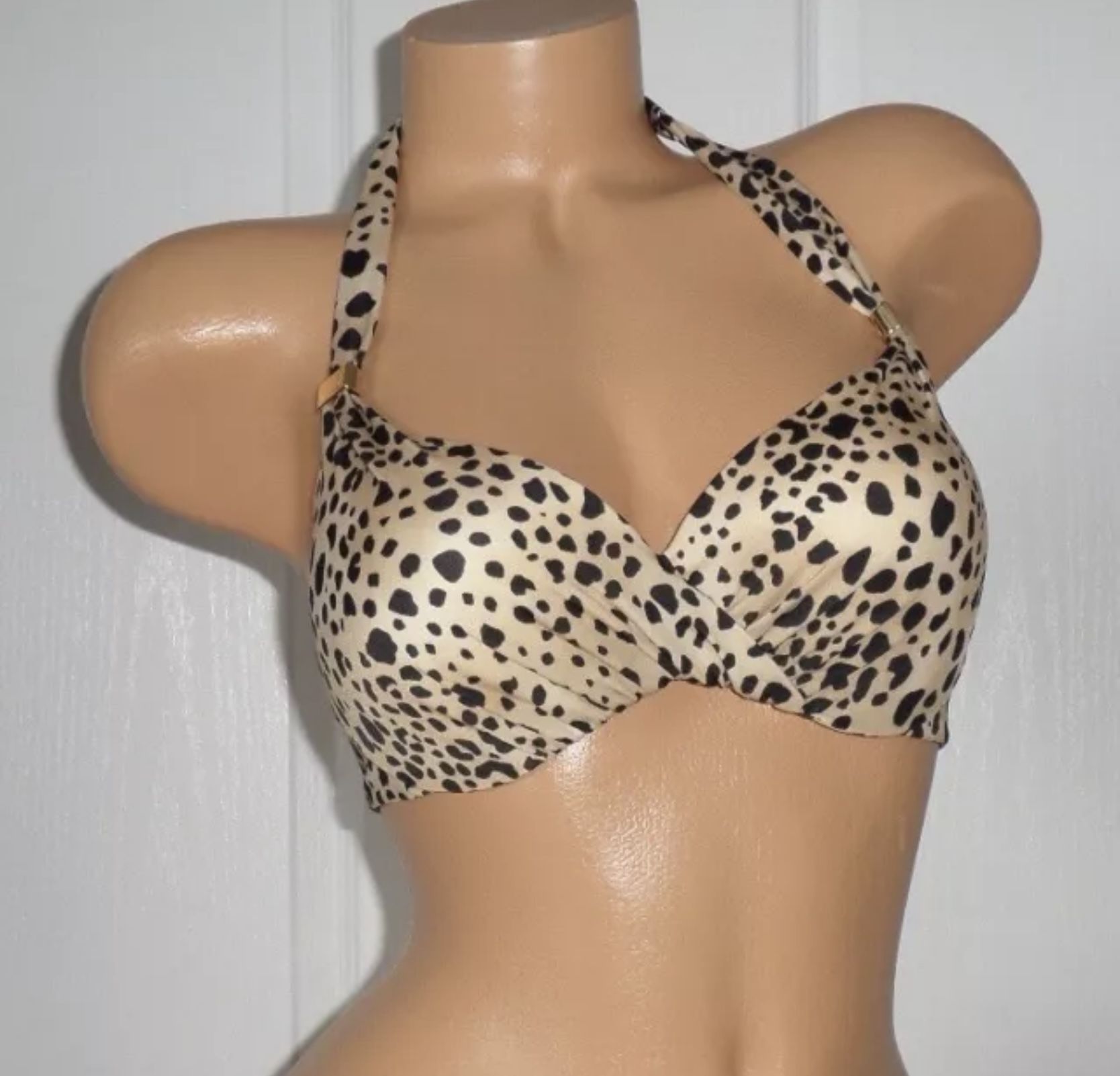 NWOT VICTORIA SECRET PINK PADDED HALTER BIKINI TOP 32DD