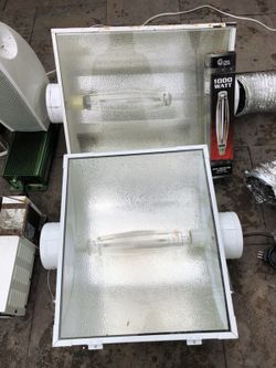 1000 watt grow light! Perfect condition! Need to sell TODAY. OBO