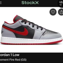Jordan 1 low Cement Fire Red 
Used
Size 4.5y