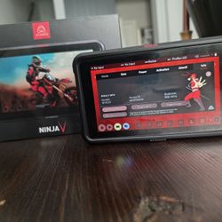 Atomos  Ninaj V Monitor Recorder With 1TB AngelBird  hard drive