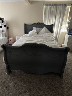 Full Size Bed Need Gone