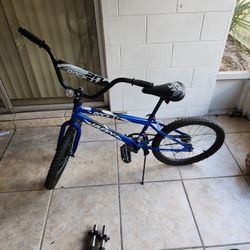 20 Inch Kids Huffy Rock It Bike