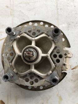 Yamaha warrior right front spindle hub and brake rotors