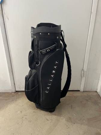 CALLAWAY 7 WAY GOLF BAG WITH RAIN COVER - EXCELLENT CONDITION!