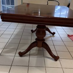 DINING TABLE WITH 6 CHAIRS 