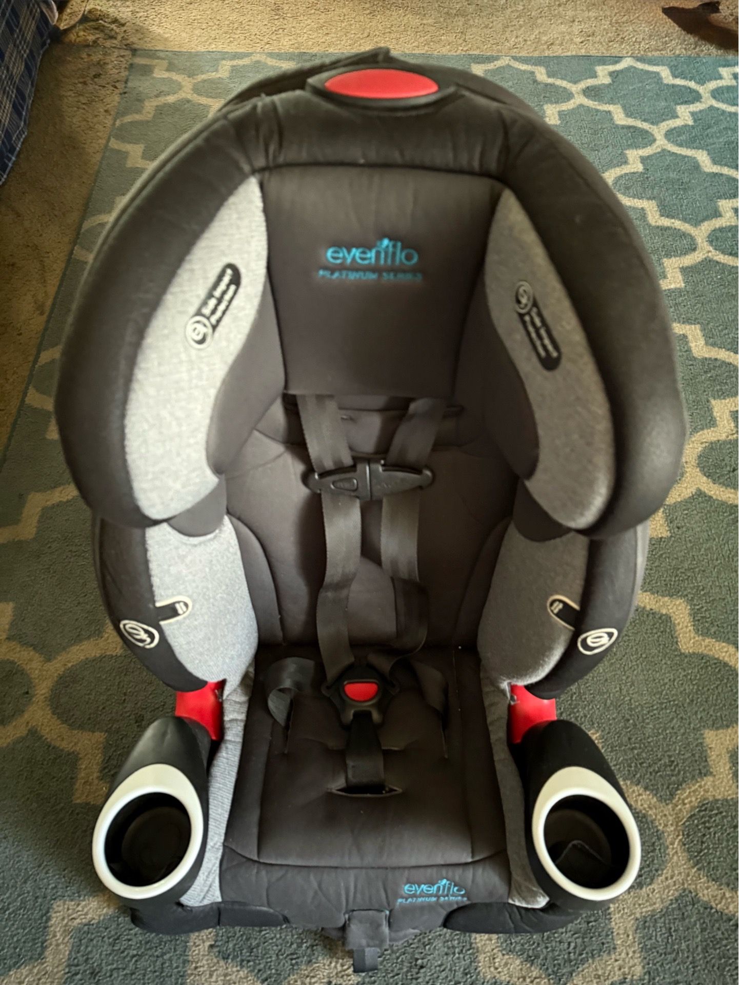 Evenflo platinum car seat