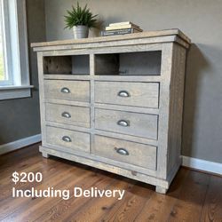 Progressive Furniture Media Dresser — Free Delivery 🚚 